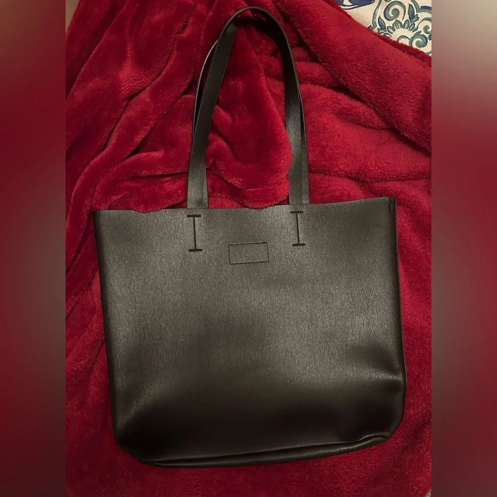 Neiman Marcus Black Tote Bag - Picture 3 of 4